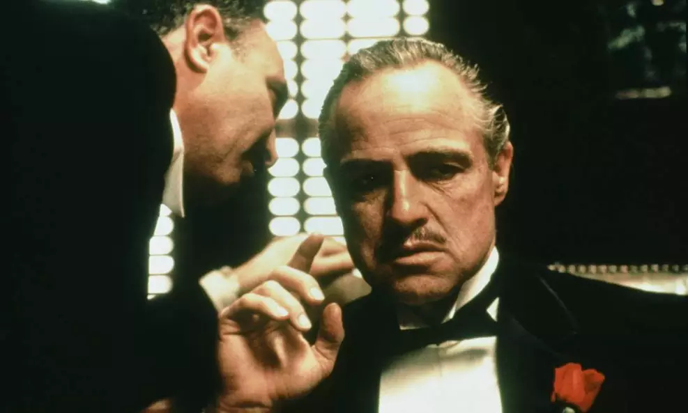 o-poderoso-chefao-romance-connie-corleone Connie Corleone em cena de O Poderoso Chefão, personagem que ganhará romance inédito.