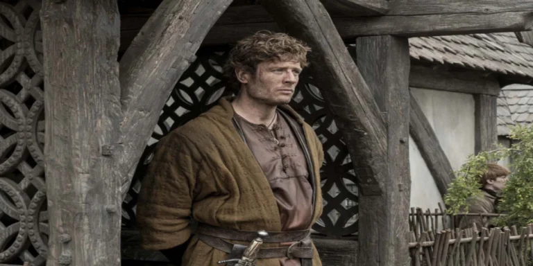 Nikolaj Coster-Waldau em Rei e Conquistador, série que estreia no Universal+.