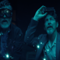 Alfred Molina e Denis O'Hare em 'The Boroughs'