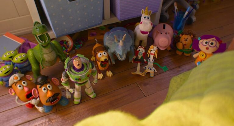 Toy Story 5 ganha trailer final destacando o novo conflito tecnológico da animação da Pixar.
