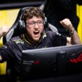 ZywOo da Vitality celebra conquista de MVP na BLAST Rivals Season 1