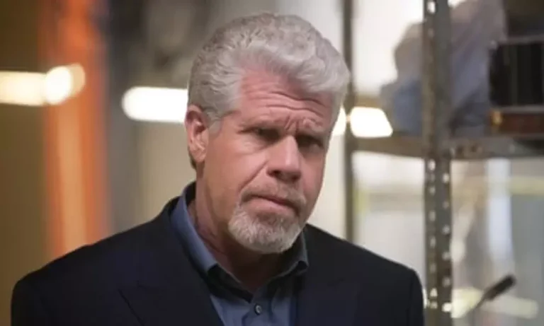 Ron Perlman entra para a terceira temporada de Cross em papel recorrente no Prime Video.