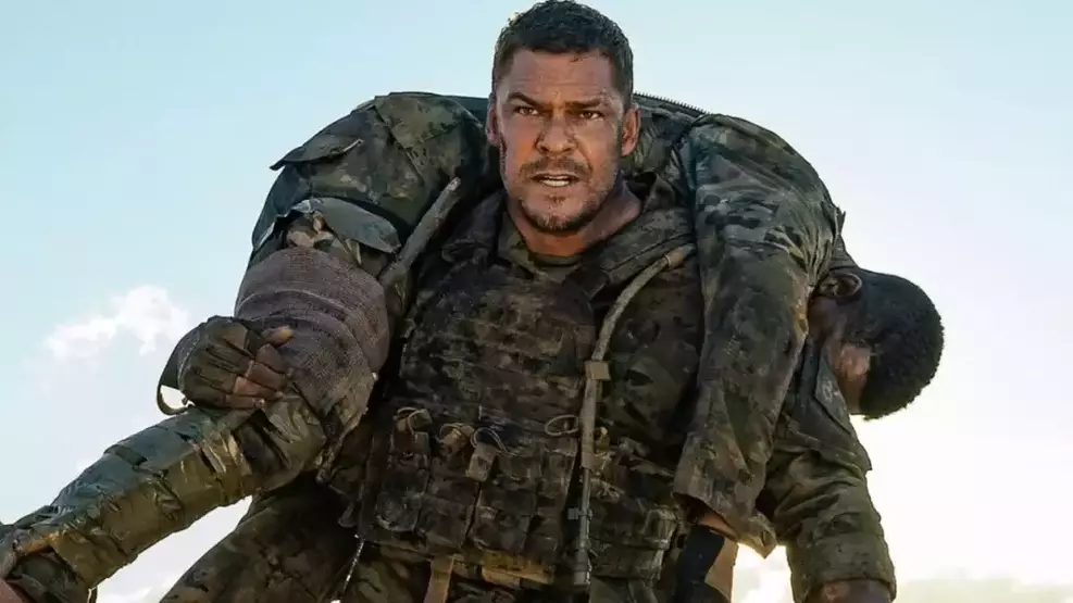 maquina-de-guerra-sequencia-netflix Chris Hemsworth em cena de Máquina de Guerra, produção que ganhará sequência após sucesso global na plataforma.