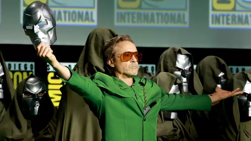 Robert Downey Jr. durante evento da Marvel ao comentar que Doutor Destino será mais poderoso que Thanos no MCU.
