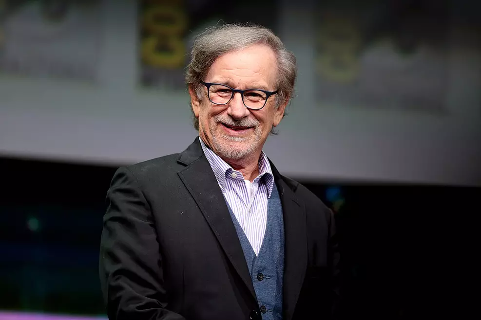 Steven Spielberg comenta o caso do ET de Varginha durante divulgação de Dia D.