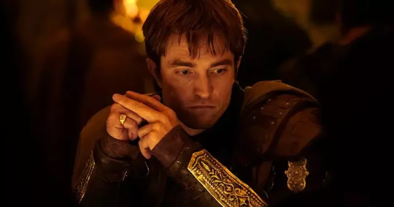 A Odisseia tem Robert Pattinson como Antínoo, personagem comparado pelo ator a Jacob Black de Crepúsculo.
