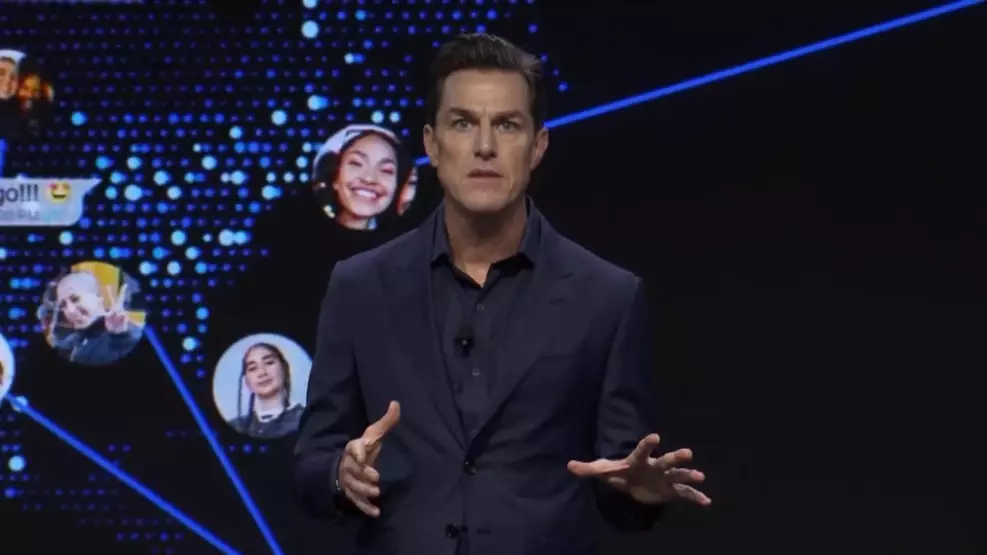 Andrew Wilson, CEO da Electronic Arts, durante o ano fiscal em que a empresa realizou demissões ligadas à franquia Battlefield.