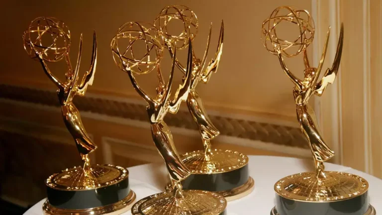 Emmy Awards 2026 tem mudanças na cerimônia principal após decisão da Academia de Televisão.