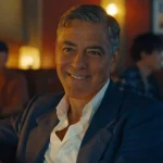 George Clooney recebe o Leão de Ouro no Festival de Veneza pelo conjunto da obra em reconhecimento à sua carreira no cinema.