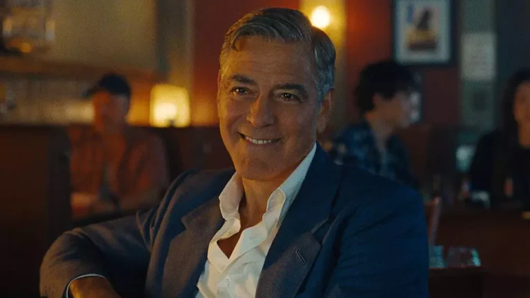 George Clooney recebe o Leão de Ouro no Festival de Veneza pelo conjunto da obra em reconhecimento à sua carreira no cinema.