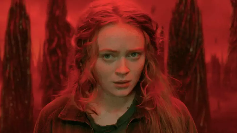 Sadie Sink critica uso de celulares durante apresentações de teatro