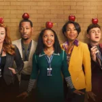Elenco de “Abbott Elementary” aparece reunido em frente à escola nas primeiras imagens da 6ª temporada.