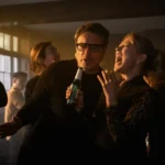 Alice and Steve ganha 2ª temporada no Disney+ e Hulu após a amizade dos protagonistas entrar em conflito por causa de um novo relacionamento.