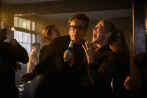 Alice and Steve ganha 2ª temporada no Disney+ e Hulu após a amizade dos protagonistas entrar em conflito por causa de um novo relacionamento.