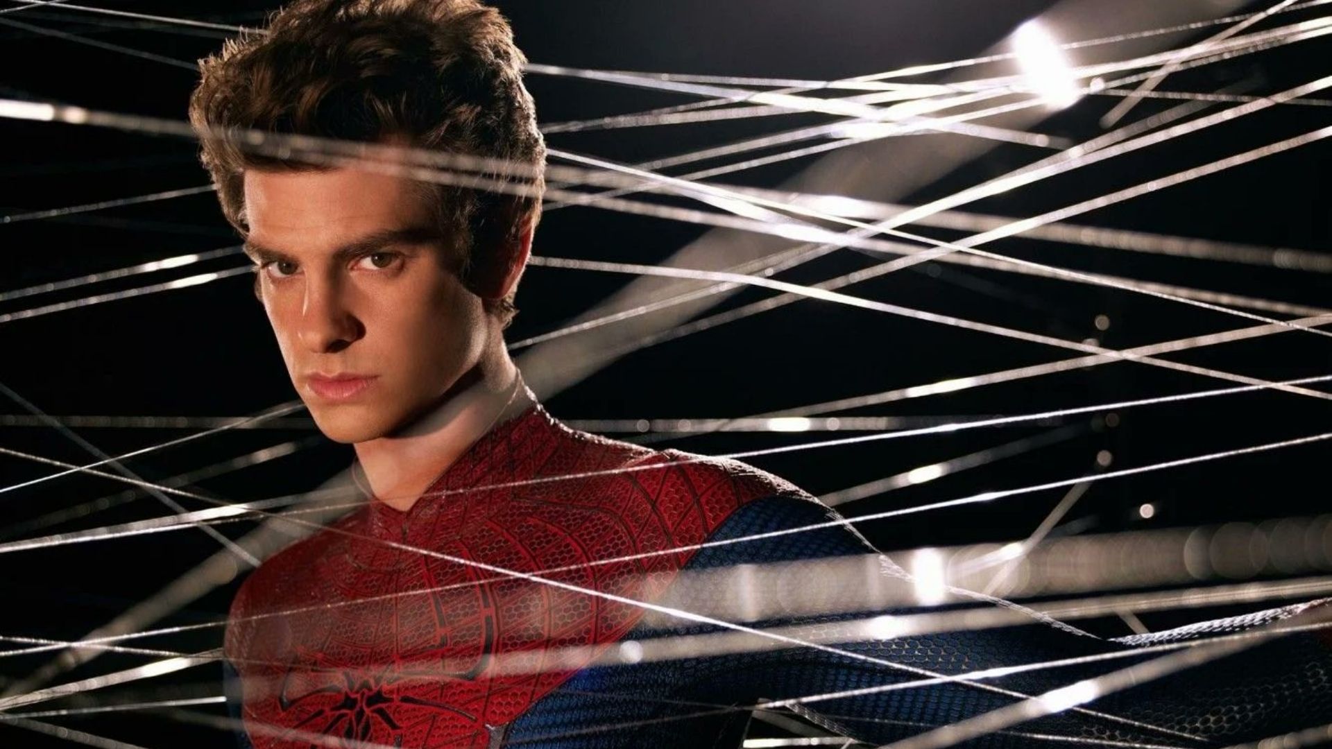 Andrew Garfield revelou que mantém uma conta secreta no Instagram e acompanha conteúdos de seu interesse