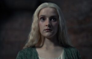 A Casa do Dragão mostra Helaena Targaryen em um dos momentos finais de sua trajetória na 3ª temporada.