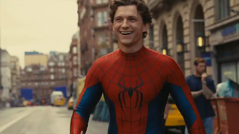 Homem-Aranha: Um Novo Dia alcança o Top 10 das maiores bilheterias da história do cinema.