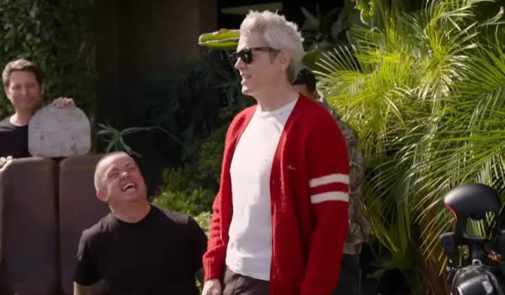 Jackass: O Melhor e o Último reúne Johnny Knoxville e a equipe em uma despedida da franquia de humor extremo
