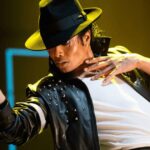 Jaafar Jackson interpreta Michael Jackson na cinebiografia dirigida por Antoine Fuqua.
