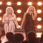 Miley Cyrus homenageia Dolly Parton em publicação no Instagram após a morte da cantora country e sua madrinha.