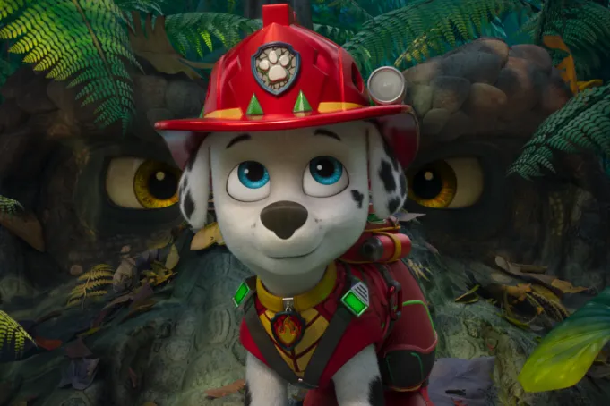 Os filhotes da Patrulha Canina exploram uma ilha com criaturas pré-históricas no novo filme.