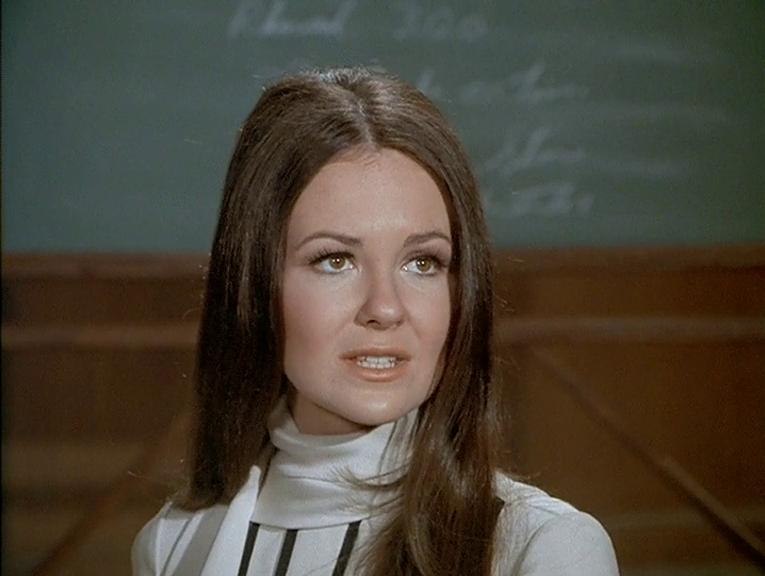 Shelley Fabares, estrela de “Minha Vida com Mamãe” e “Coach”, morreu aos 82 anos