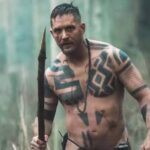 Tom Hardy usa referências a Bane, Venom e Titanic no álbum de rap Czarface Meets Frankie Pulitzer.