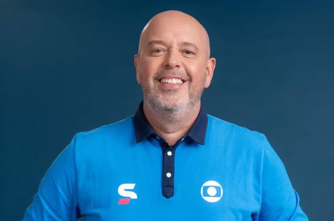 Alex Escobar aparece em imagem divulgada pela TV Globo durante período de recuperação após cirurgia