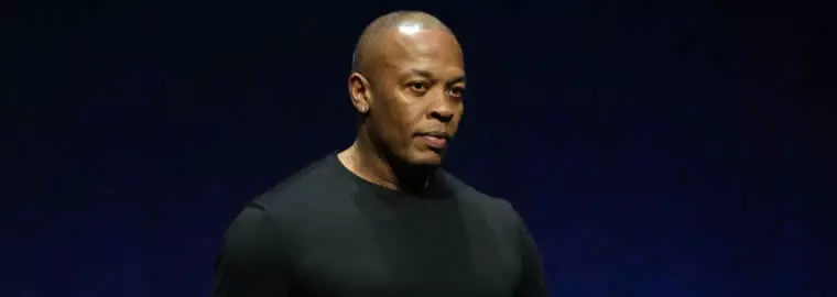 Dr. Dre defende o uso da inteligência artificial na música e compara a tecnologia a sintetizadores e baterias eletrônicas