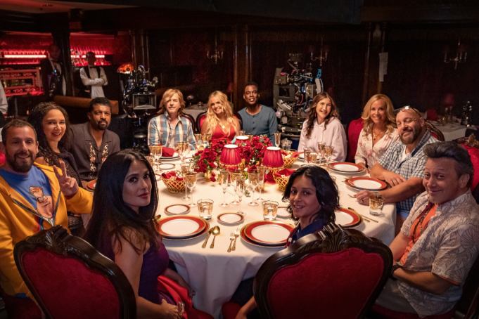 gente-grande-3-netflix Elenco de Gente Grande 3 retorna para nova sequência de comédia da Netflix.