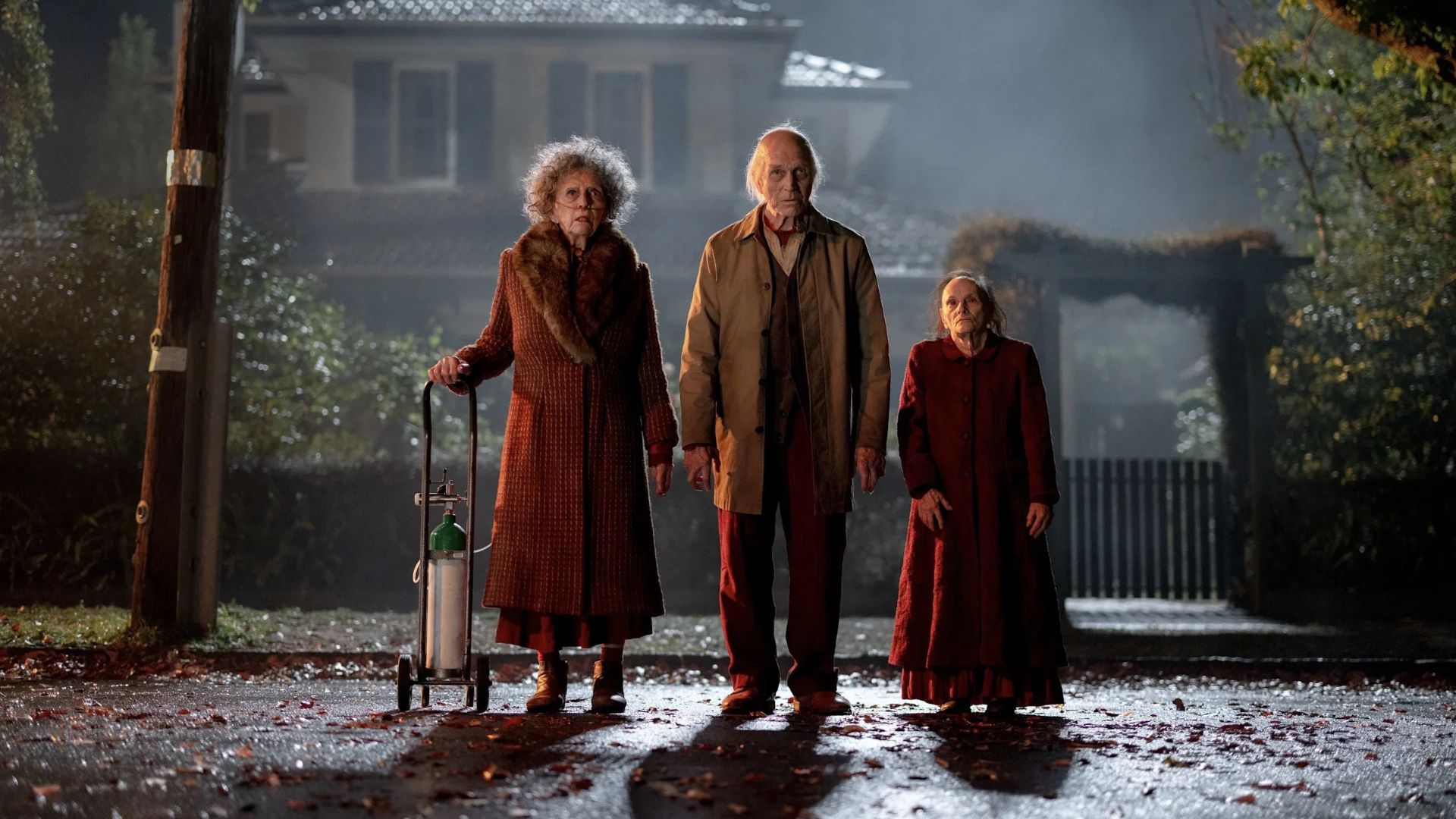 sobrenatural4 Sobrenatural reúne os filmes da franquia em uma ordem cronológica.