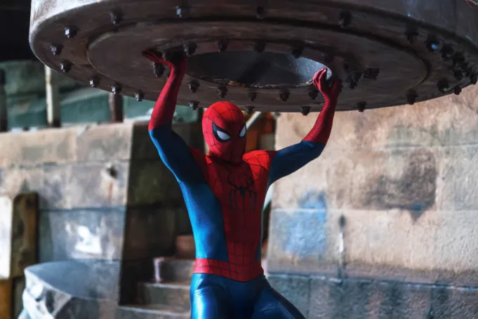 tom-holland-legado-homem-aranha Tom Holland discute futuro do Homem-Aranha e possível passagem de legado para uma nova geração do herói