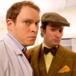 David Mitchell e Robert Webb aparecem em cena de “That Mitchell and Webb Look”.