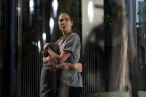 Gal Gadot interpreta Maia em "The Runner", thriller da Prime Video dirigido por Kevin Macdonald.
