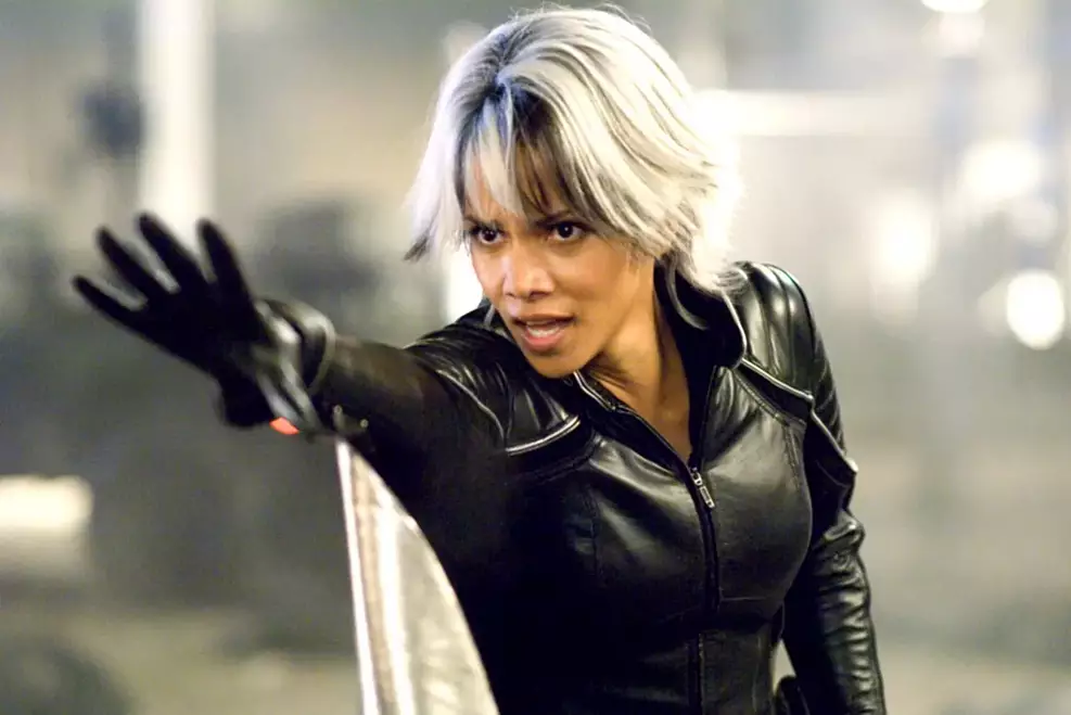 Halle Berry comenta a escalação de Maya Boyd como a nova Tempestade.