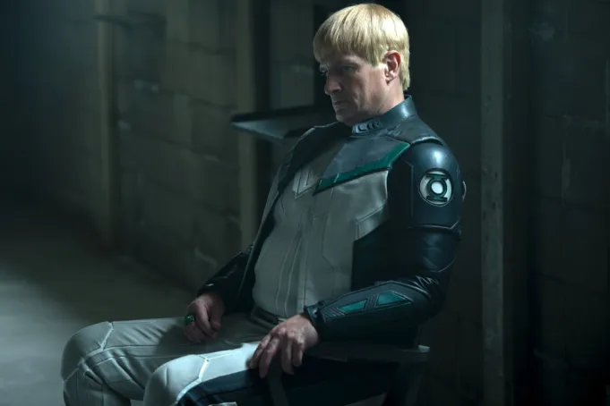 “Lanternas” revela a morte de Hal Jordan e apresenta Guy Gardner no sexto episódio.