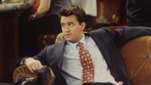 Matthew Perry é tema de novo documentário da Netflix sobre sua vida e carreira em “Friends”.