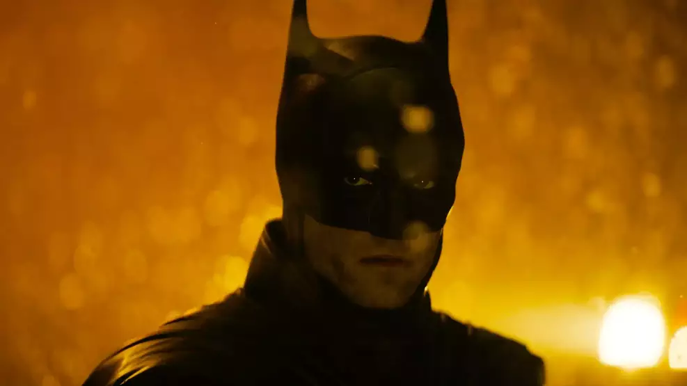 Robert Pattinson como Batman em cena de “Batman: Parte 2”.