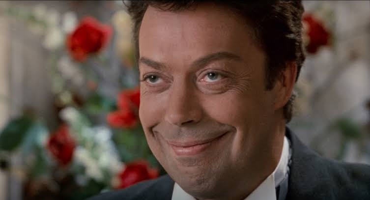 Tim Curry, astro de "The Rocky Horror Picture Show", teve a causa de sua morte confirmada como doença arterial coronariana.