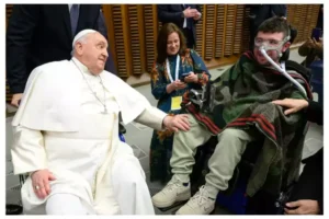 “Green Lava” acompanha jovem com distrofia muscular em curta documental ligado ao Vaticano.
