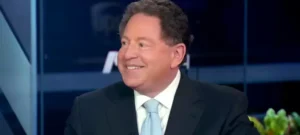 Bobby Kotick aparece em registro de sua trajetória como executivo da indústria de videogames.