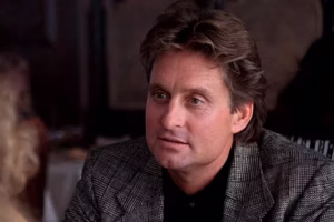 Michael Douglas critica o uso do termo “nepo baby” em Hollywood.