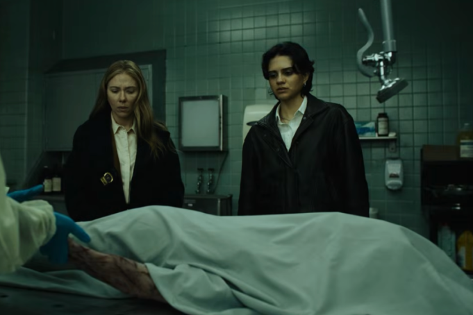 Scarlett Johansson protagoniza “O Exorcista: Mártires”, novo filme de terror dirigido por Mike Flanagan.