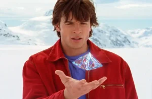 Smallville completa 25 anos com os criadores interessados em retomar a série em um possível revival.