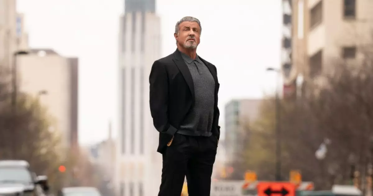 Sylvester Stallone retorna como Dwight Manfredi na 5ª temporada de “Tulsa King”.