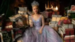 Ariana Grande deixa o elenco da 13ª temporada de American Horror Story após mudanças no cronograma.