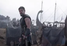 Christopher Nolan durante painel comentando produção de A Odisseia na CinemaCon