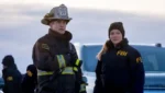 Dermot Mulroney durante sua participação em Chicago Fire antes da saída confirmada na 15ª temporada.