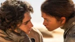 O diretor Denis Villeneuve conversa com Zendaya e Timothée Chalamet no set de Duna.