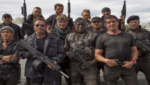 Anúncio de Expendabelles durante o Festival de Cannes 2026 ligado à franquia Os Mercenários.